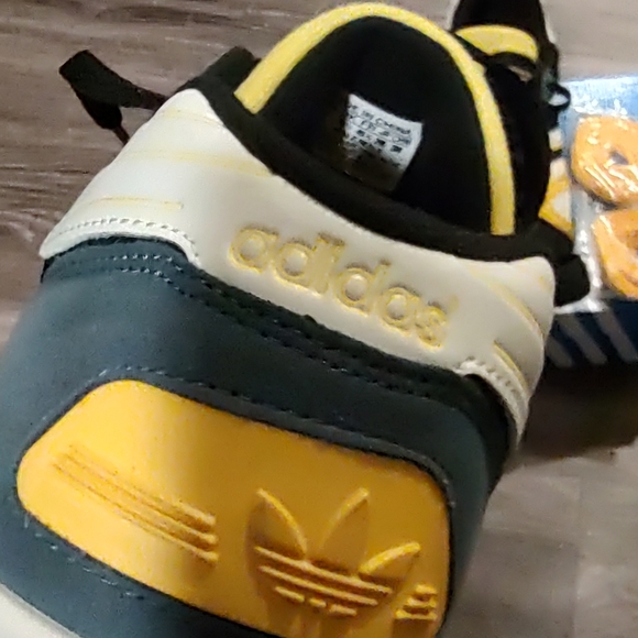 Adidas ZX 710 size 11 shoes - Picture 9 of 11